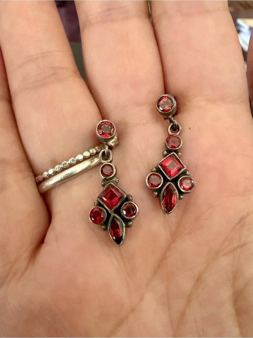 Red Crystal Drop Earrings - Vintage-Inspired Women Jewelry